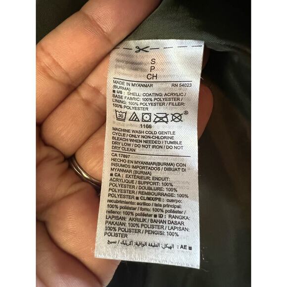 Old Navy Olive Green Women's Quilted Vest Size Small Petite with Pockets - Picture 4 of 4